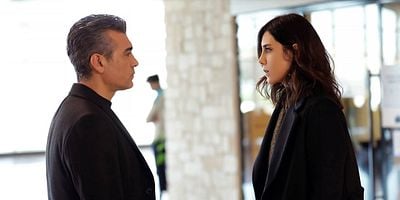 Sadakatsiz 45.Bölüm posteri