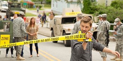 Blue On Blue posteri