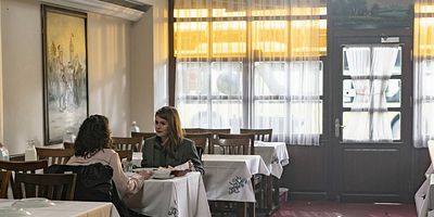 Camdaki Kız 32.Bölüm posteri