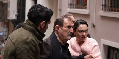 Masumlar Apartmanı 61.Bölüm posteri