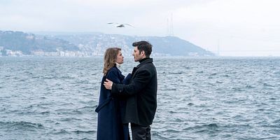 Camdaki Kız 36.Bölüm posteri