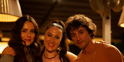 Senden Daha Güzel 4.Bölüm posteri