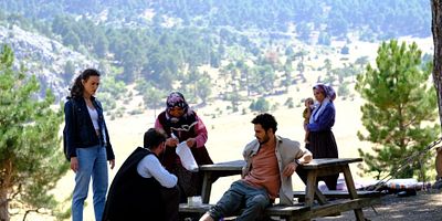 Gül Masalı 10.Bölüm posteri