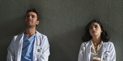 Hayat Bugün 1.Bölüm posteri