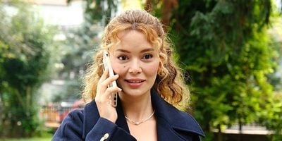 Bir Küçük Gün Işığı 9.Bölüm posteri