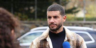 Bir Küçük Gün Işığı 12.Bölüm posteri