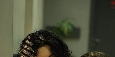 Gelsin Hayat Bildiği Gibi 23.Bölüm posteri