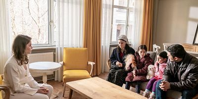 Camdaki Kız 74.Bölüm posteri