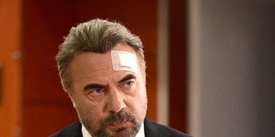 Ben Bu Cihana Sığmazam 30.Bölüm posteri