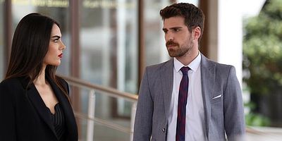 Üç Kız Kardeş 50.Bölüm posteri