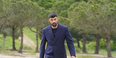 Adım Farah 14.Bölüm posteri