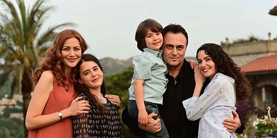 Üvey Anne 1.Bölüm posteri