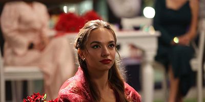 Kendi Düşen Ağlamaz 12.Bölüm posteri