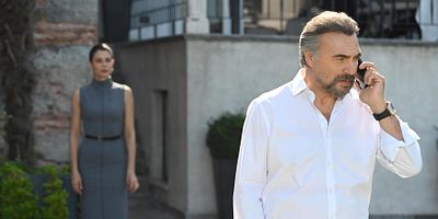 Ben Bu Cihana Sığmazam 40.Bölüm posteri