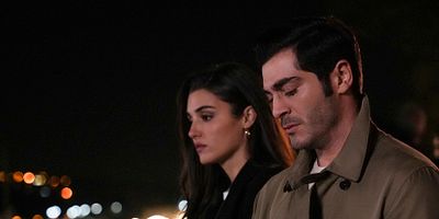 Bambaşka Biri 6.Bölüm posteri