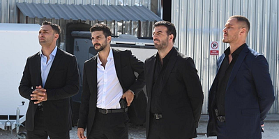 Ben Bu Cihana Sığmazam 42.Bölüm posteri