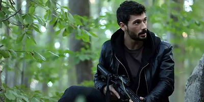 Hudutsuz Sevda 5.Bölüm posteri