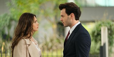 Altın Kafes 2.Bölüm posteri