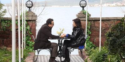 Üç Kız Kardeş 76.Bölüm posteri