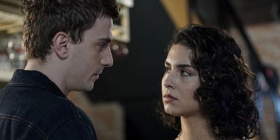 Yabani 25.Bölüm posteri