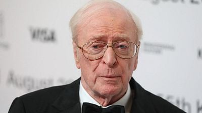 Michael Caine, Emeklilik Öncesi Son Projesinde Charles Darwin'e Hayat Verecek haber görseli
