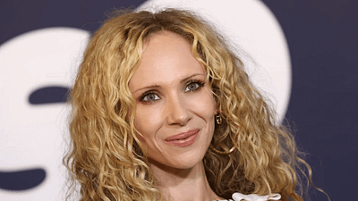 Juno Temple, Apple TV+ ve A24'ün Birlikte Çekeceği “The Husbands” Dizisinin Başrolünde haber görseli