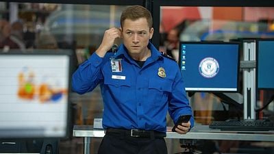 Netflix'in Taron Egerton Başrollü Aksiyon Filmi "Kabin Bagajı"ndan Fragman haber görseli