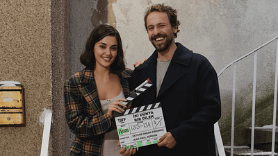 Hande Erçel ve Metin Akdülger’li “İki Dünya Bir Dilek”in Kamera Arkasından İlk Kareler Yayında haber görseli