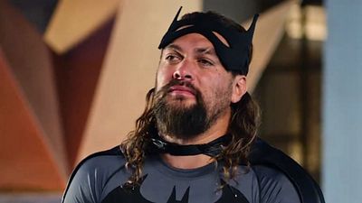 Batman Kostümünü Bu Kez Jason Momoa Giydi! haber görseli