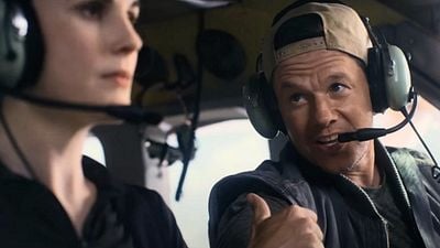 "Flight Risk" Fragman: Mel Gibson'ın Yönettiği Gerilimde Mark Wahlberg Başrolde haber görseli