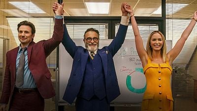 "Pain Hustlers" Teaser: Emily Blunt ve Chris Evans İlaç Sektöründe! haber görseli