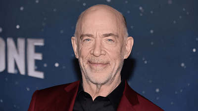 J.K. Simmons'un Başrolde Olduğu Yeni Suç Draması "The Westies" Resmi Olarak Duyuruldu haber görseli