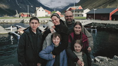 Cannes'da Altın Palmiye Kazanan Cristian Mungiu Başyapıtı "Fjord"dan İlk Fragman Geldi haber görseli
