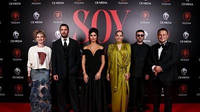 Yıldızlar Geçidi: Mistik Gerilim "Soy"un Görkemli Galası Gerçekleşti! haber görseli