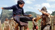 Jackie Chan Çıldırdı haber görseli