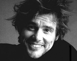 Carrey 23 Numarada Kalıyor haber görseli