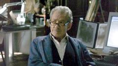 Sir Teabing Chan'e Karşı haber görseli