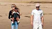 Jolie-Pitt Çiftinin Bebeğinden İlk Poz haber görseli