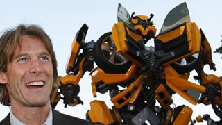 Yeni Transformers Filmi İçin Michael Bay'le Görüşmeler Başladı