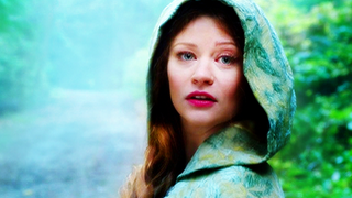Emilie de Ravin 'Once Upon a Time'ın 2. Sezonunda da Var haber görseli