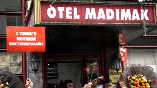Altın Portakal’ın İlk Galası “Menekşe’den Önce” haber görseli