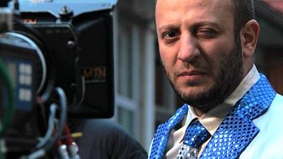 Leyla ile Mecnun'dan Özel Bölüm "İsmail Abi'nin Genleri" [VIDEO] haber görseli