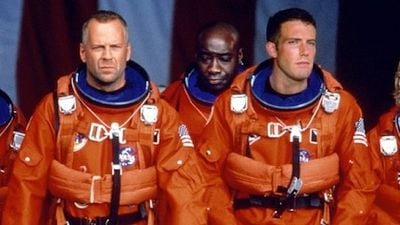 Michael Bay, Armageddon İçin Özür Diledi haber görseli
