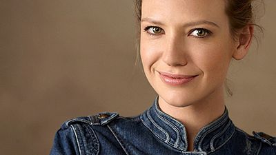 Anna Torv Ekrana Geri Dönüyor! haber görseli