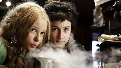 Vampir Kız Kardeşler Dublajlı Fragman Yayınlandı haber görseli