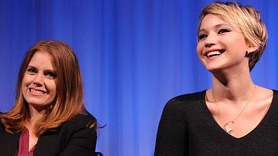 Amy Adams: "Batman ile öpüştüm, gördün mü?" haber görseli