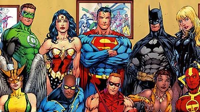 Justice League Projesinin Kamera Arkasına Zack Snyder Geçecek! haber görseli