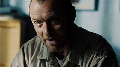 Jude Law Batık Hazine Avında! haber görseli