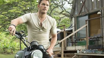 Jurassic World Filminden İlk Teaser Geldi!