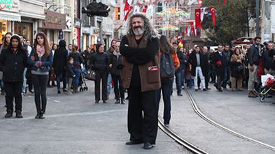 Mandıra Filozofu 2: İstanbul Filminin İlk Teaserı Yayınlandı